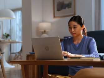 HP_CPS_25C2_Quadro_APJ_1464_Lifestyle VID2_3802829